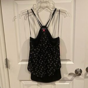 Medium Vince Camino Black top - new with tags